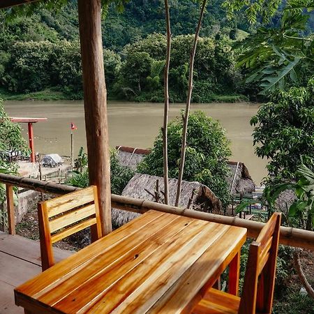 Meexok Guesthouse Nongkhiaw Exterior foto